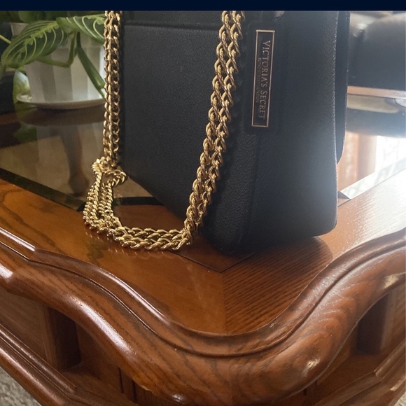 Victoria secret Shoulder bag - Picture 1 of 5